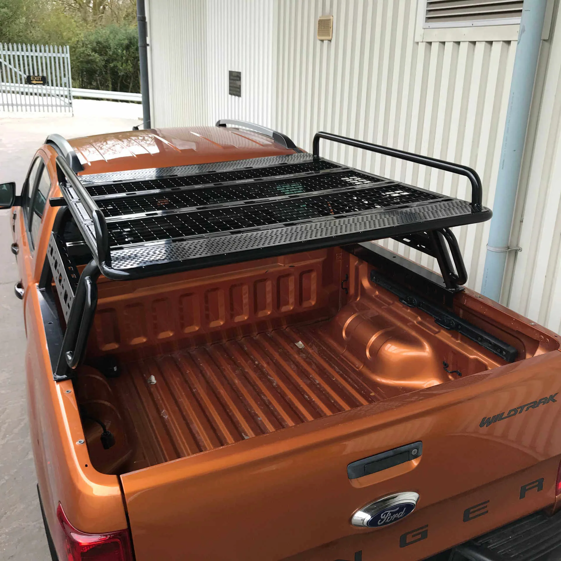 Adjustable Load Bed Cargo Frame with Side Rail Rack for Mercedes Benz X-Class