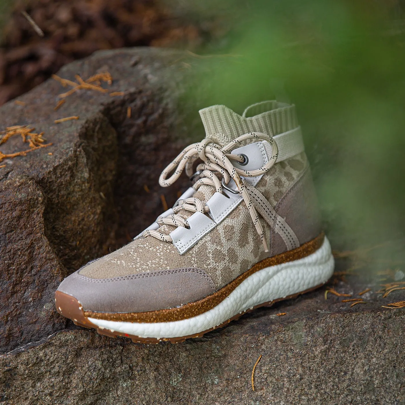 HYBRID in KHAKI High Top Sneakers