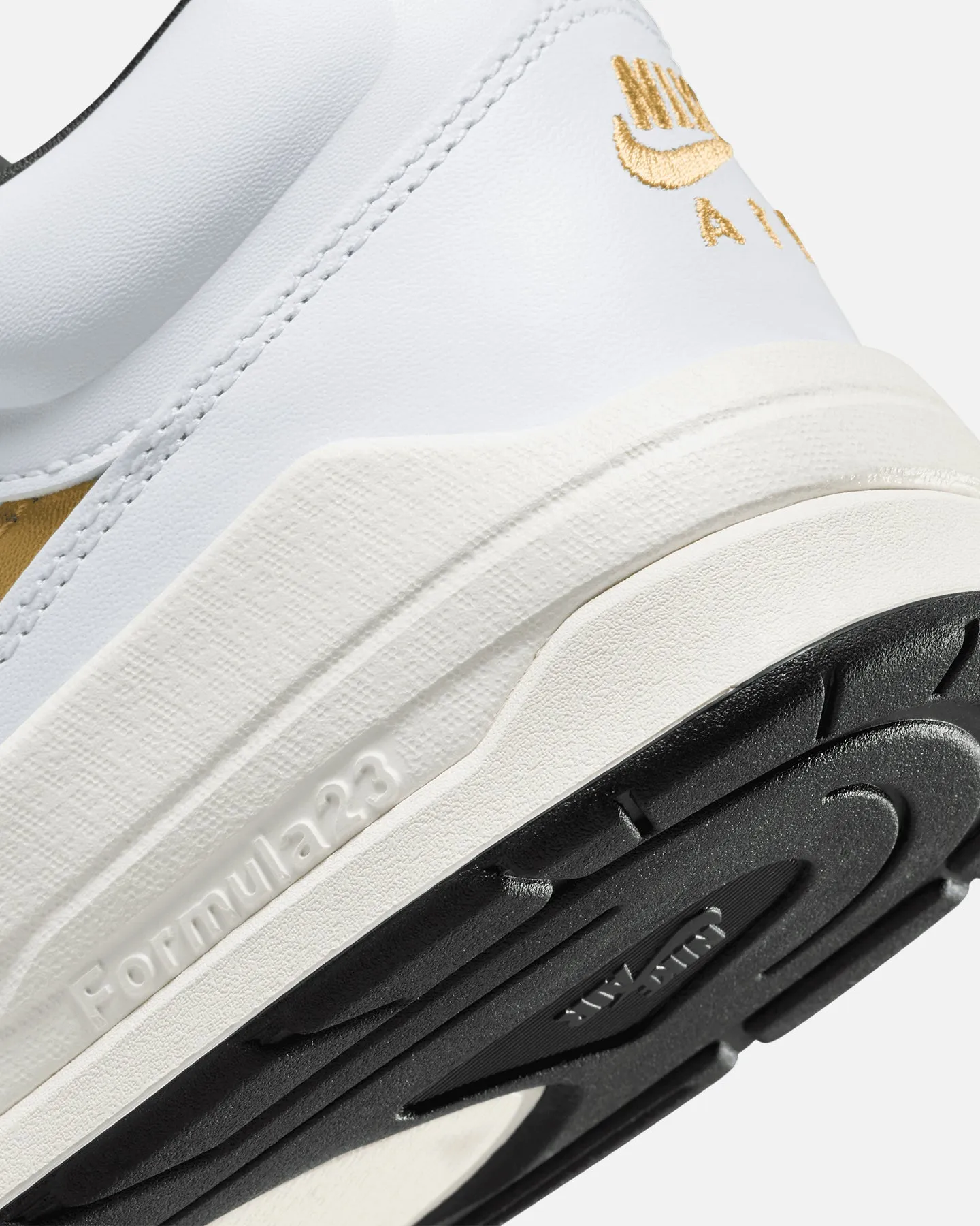 Jordan Stadium 90 White/Metallic Gold