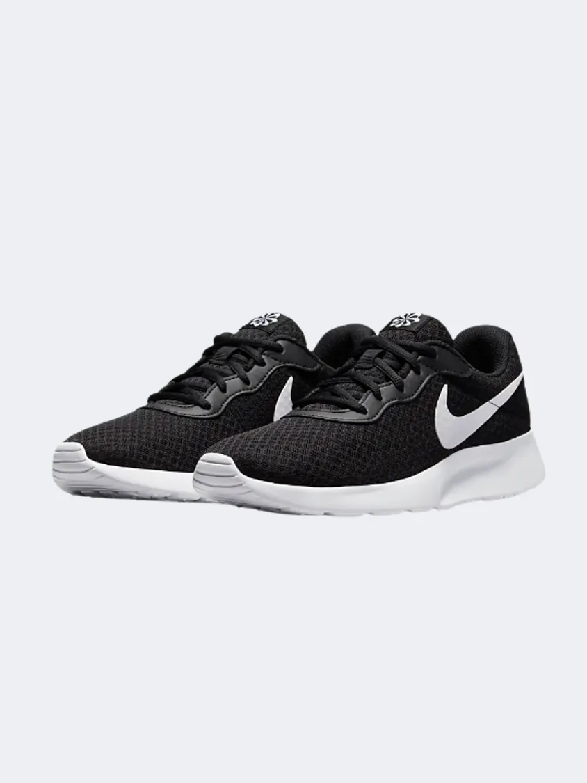 Nike Tanjun Women Lifestyle Shoes Black/White