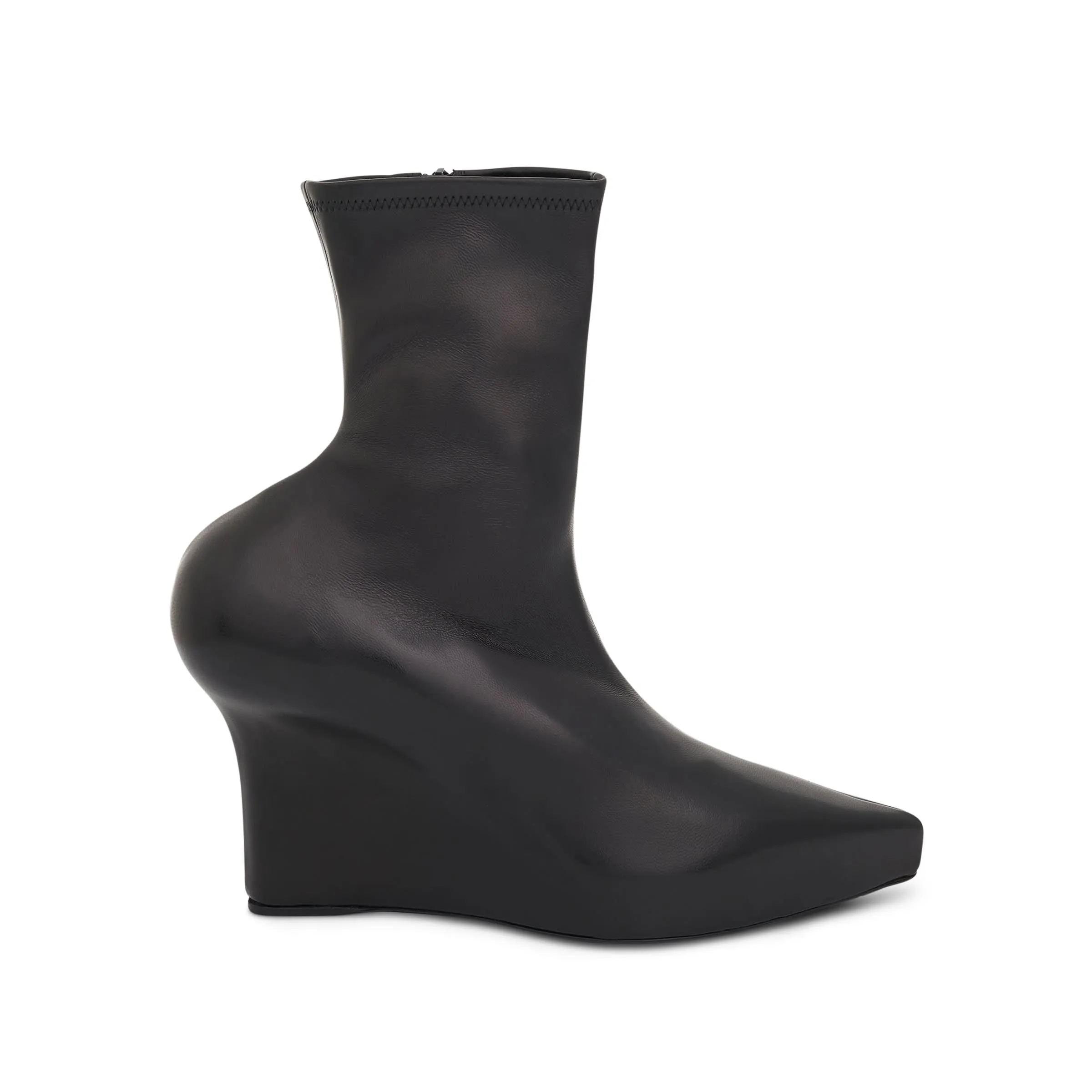 Wedge Ankle Boot in Stretch Leather in Black