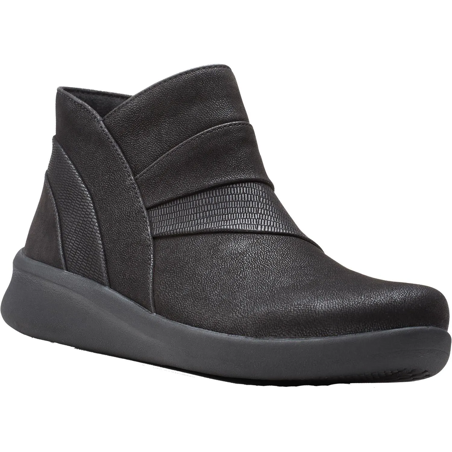 Women's Clarks Cloudsteppers Sillian 2.0 Rise Black Synthetic